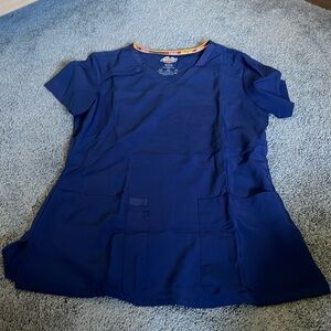 Dickies scrub top